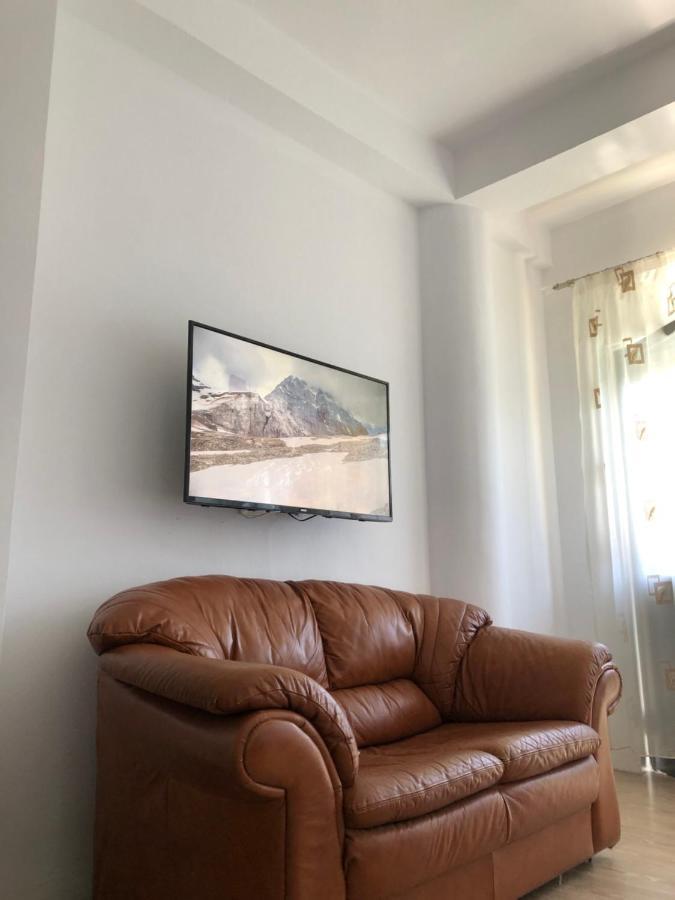 Holiday Apartment Tirana Exterior photo